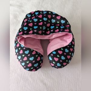 Kids Travel Memory Foam Neck Pillow With Hood /Hearts.